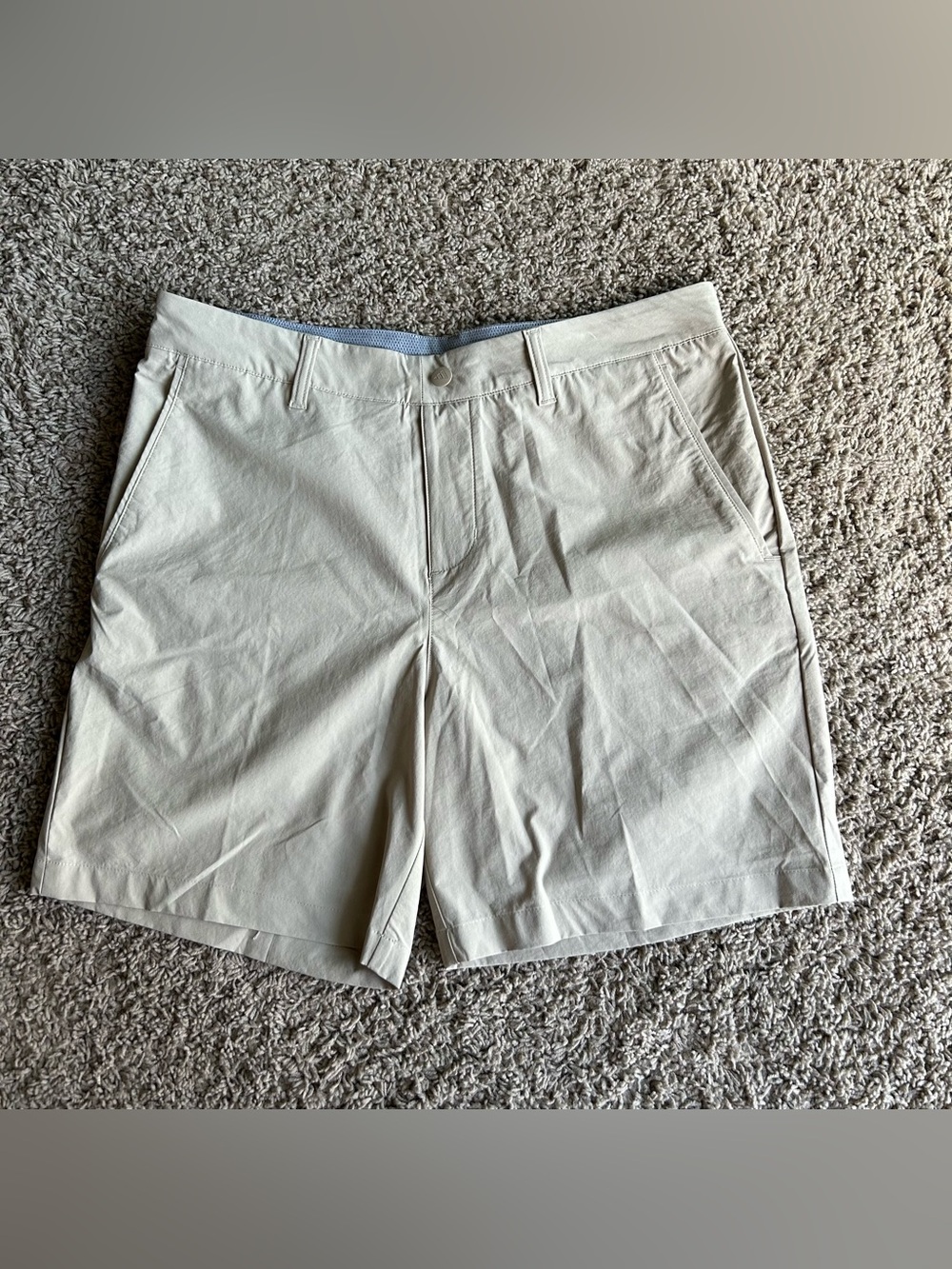NWT Adidas Ultimate 365 Golf Shorts Mens 32(34x7)Beige Casual Pull-On Grip Waist